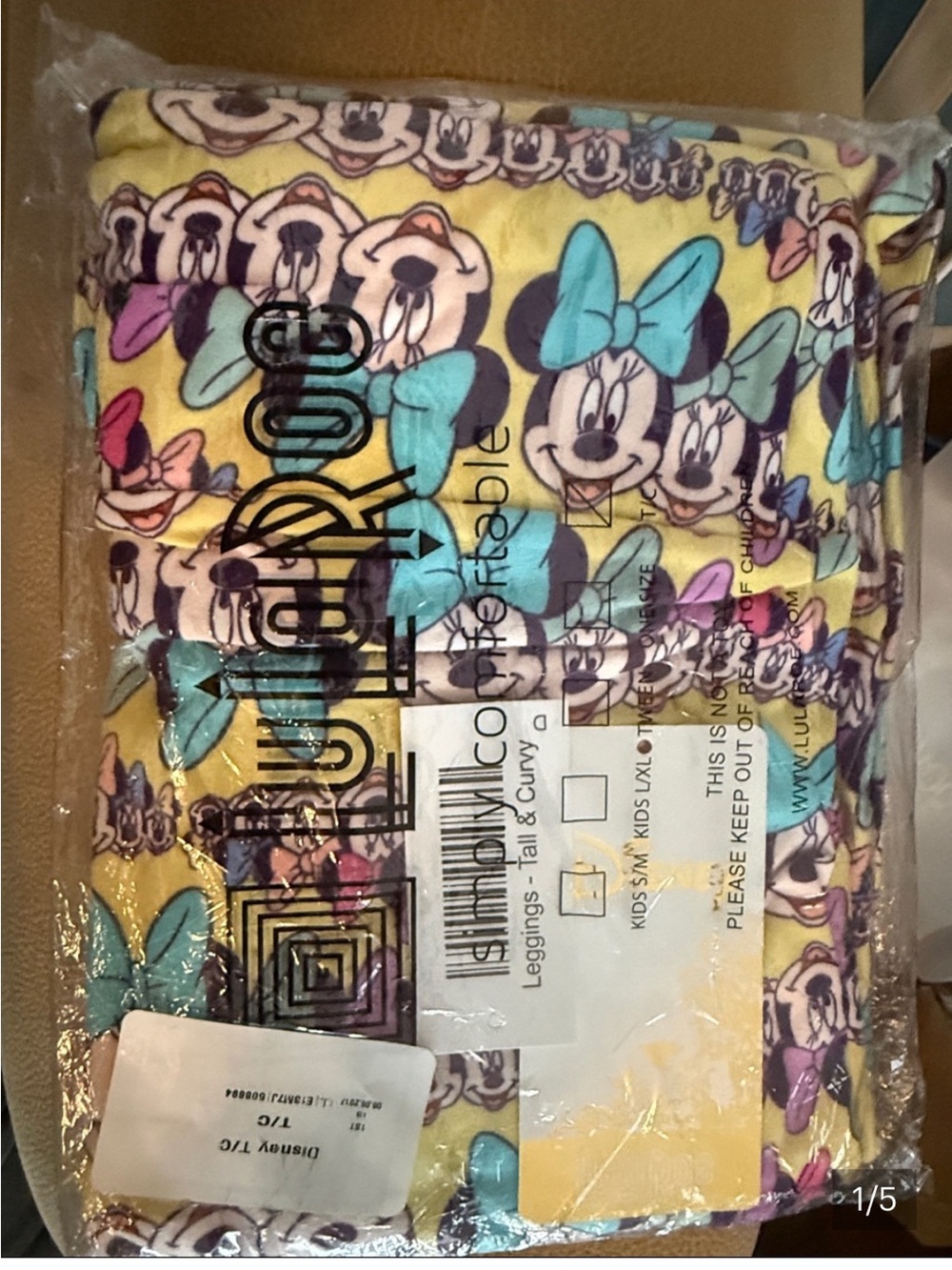 LuLaRoe Yellow Minnie Mouse Print Leggings with Teal Bows - Picture 4 of 5